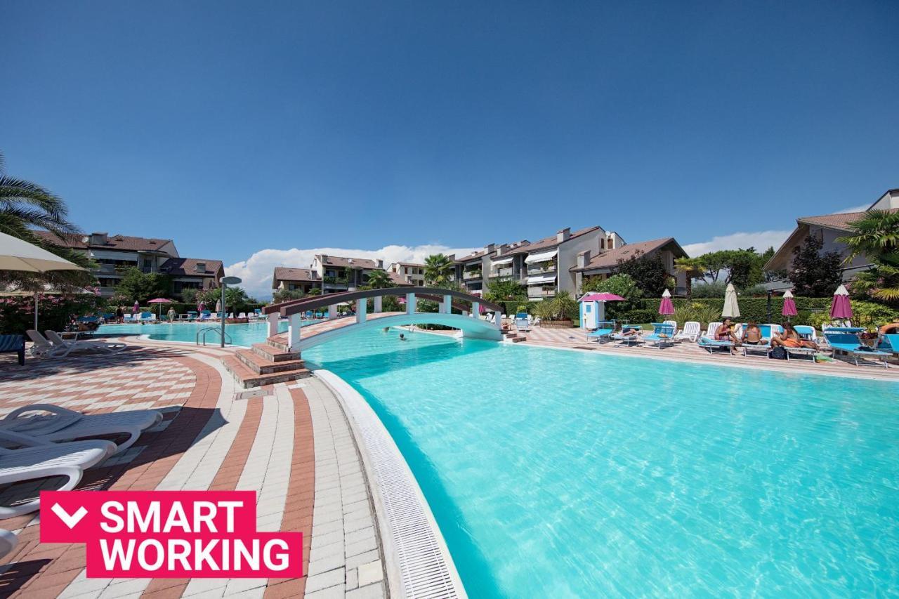 Апартаменти I Ciliegi 1-09 Con Piscina By Wonderful Italy Дезенцано-дель-Гарда Екстер'єр фото